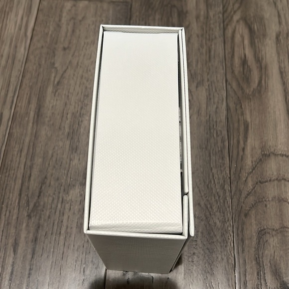 Tom Ford semi hard gift box or storage box - Picture 2 of 10